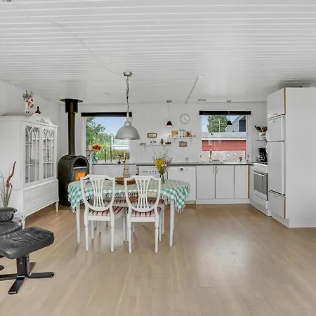 In Haderslev With Kitchen Holiday home Kelstrup Strand